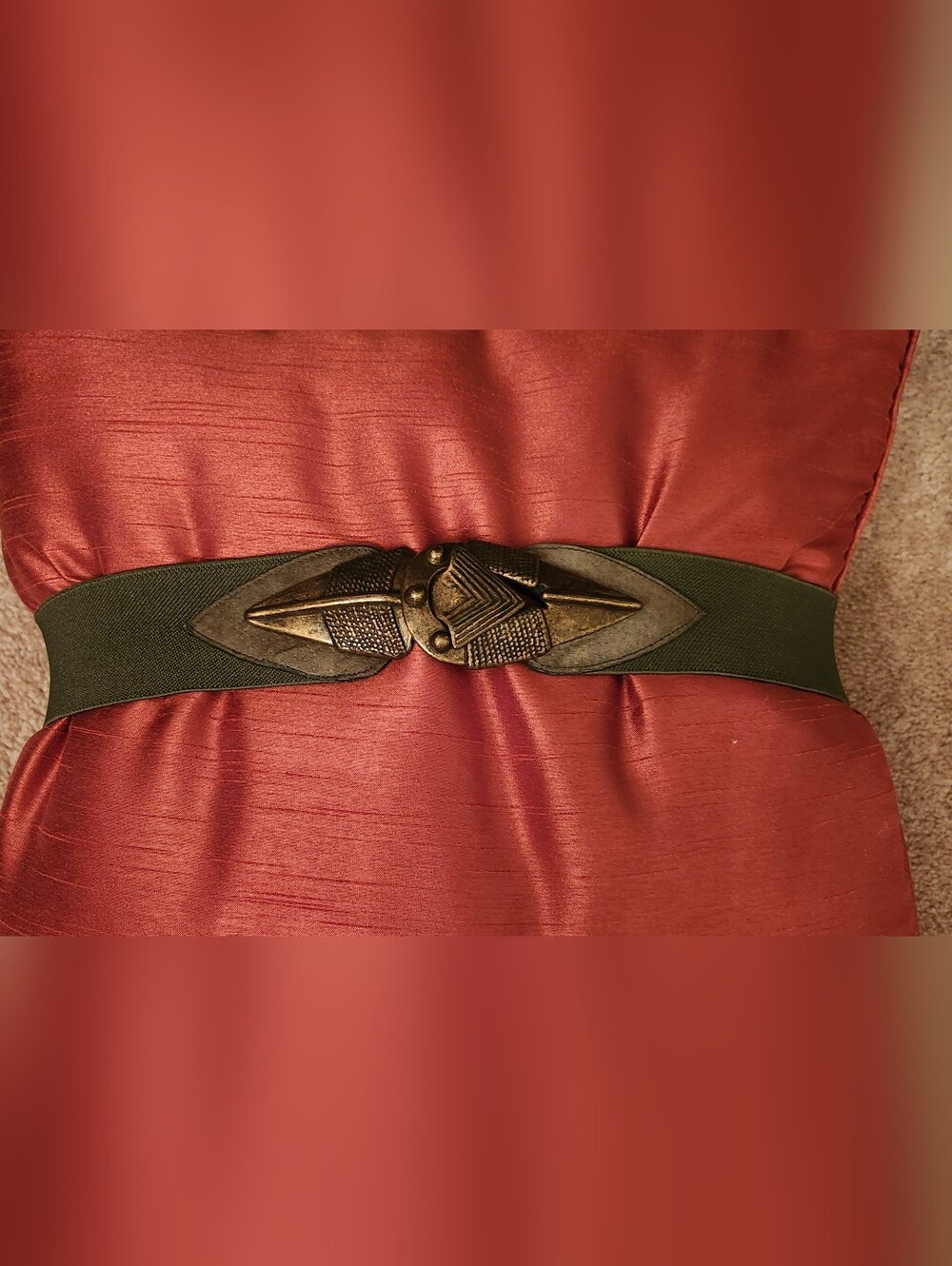 Elastic Waist Belt with Decorative Antique Brass Buckle - Olive